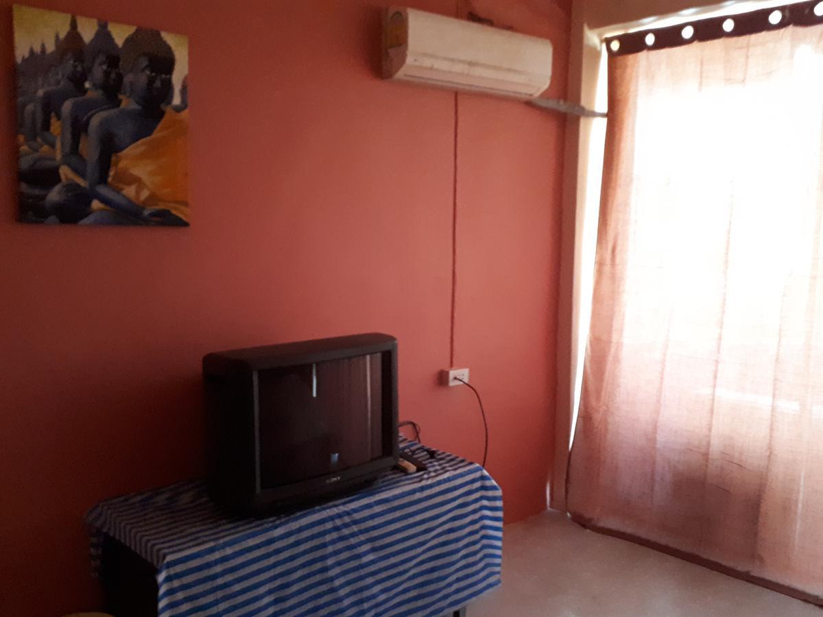 Casa de hóspedes Hana HHQ